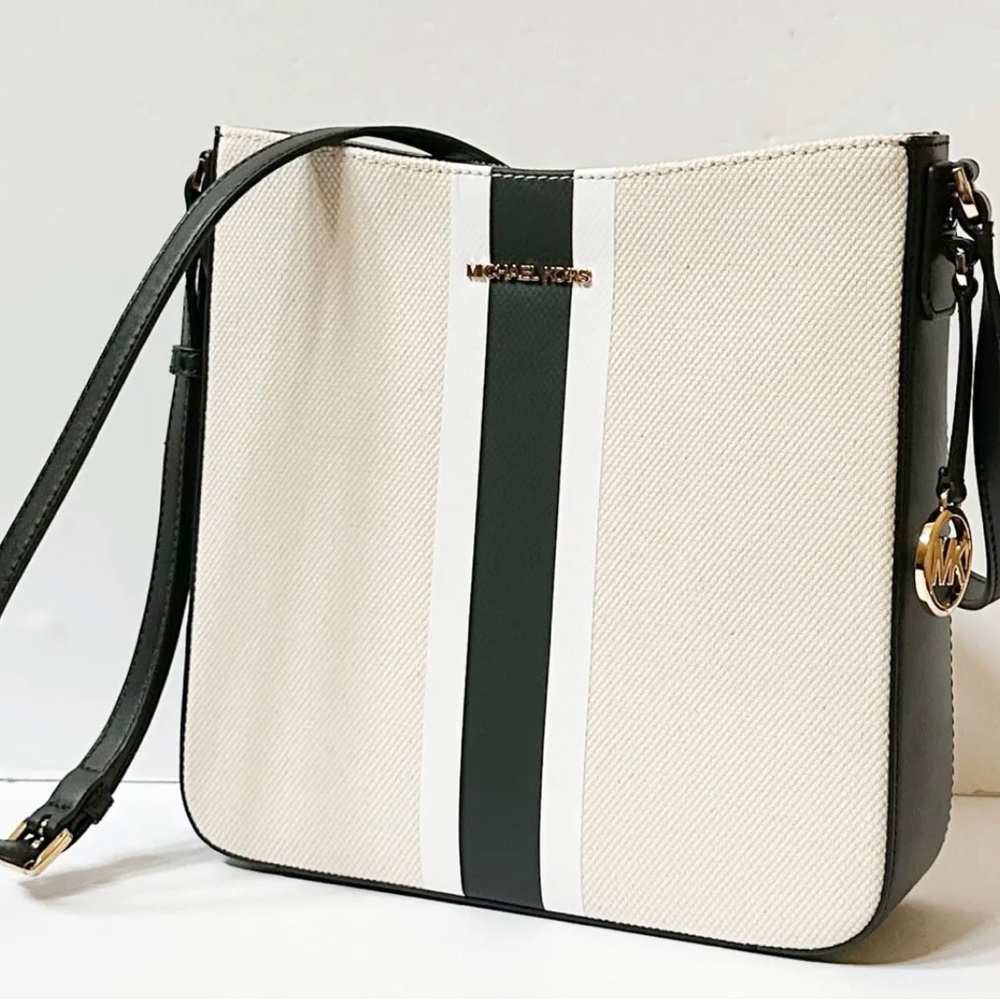 MICHAEL KORS JET SET TRAVEL LARGE MESSENGER CROSSBODY NWT